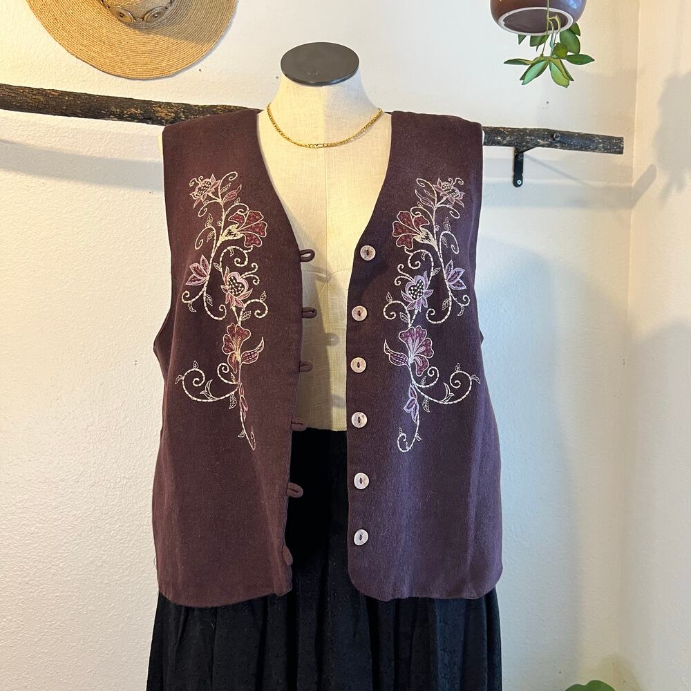 Vintage Carole Little USA Made Purple Floral Embroidered Button Vest Top Size 14